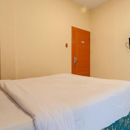 Urbanview Hotel Syariah Residence Medan By Reddoorz Exterior photo